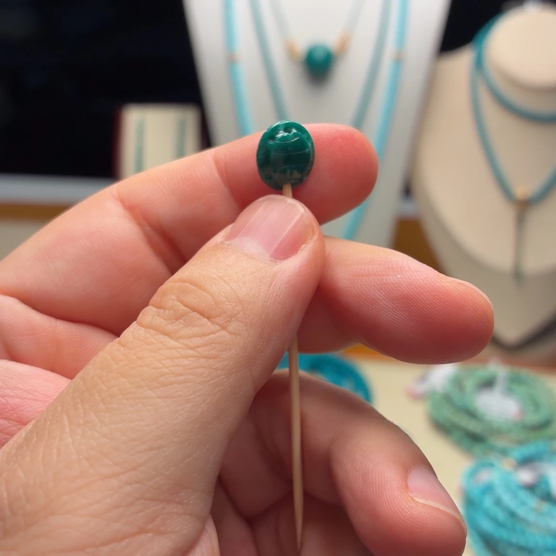 绿松石未镶嵌绿松石11mm富甲天下（微白）