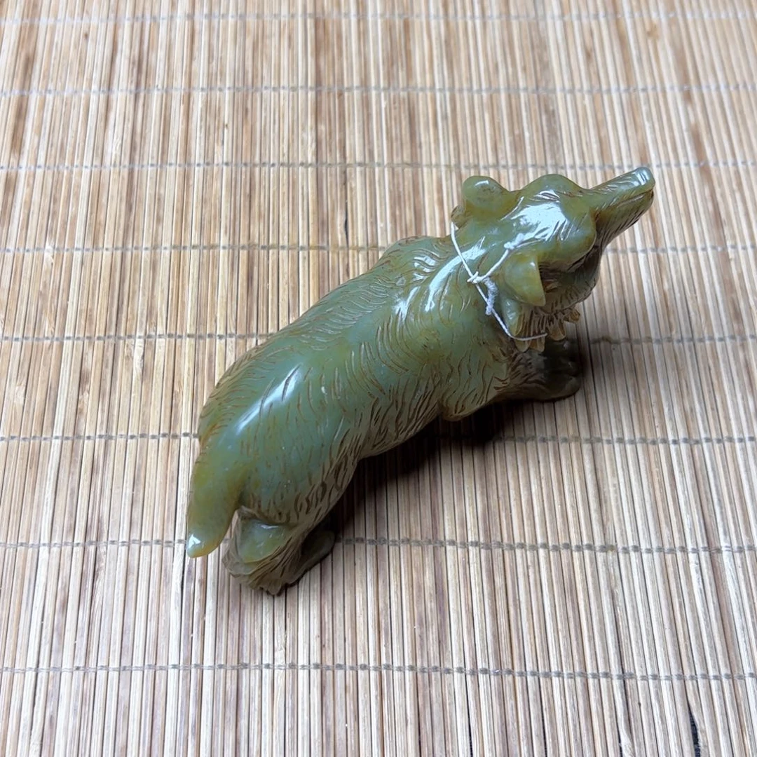 未镶嵌和田玉摆件