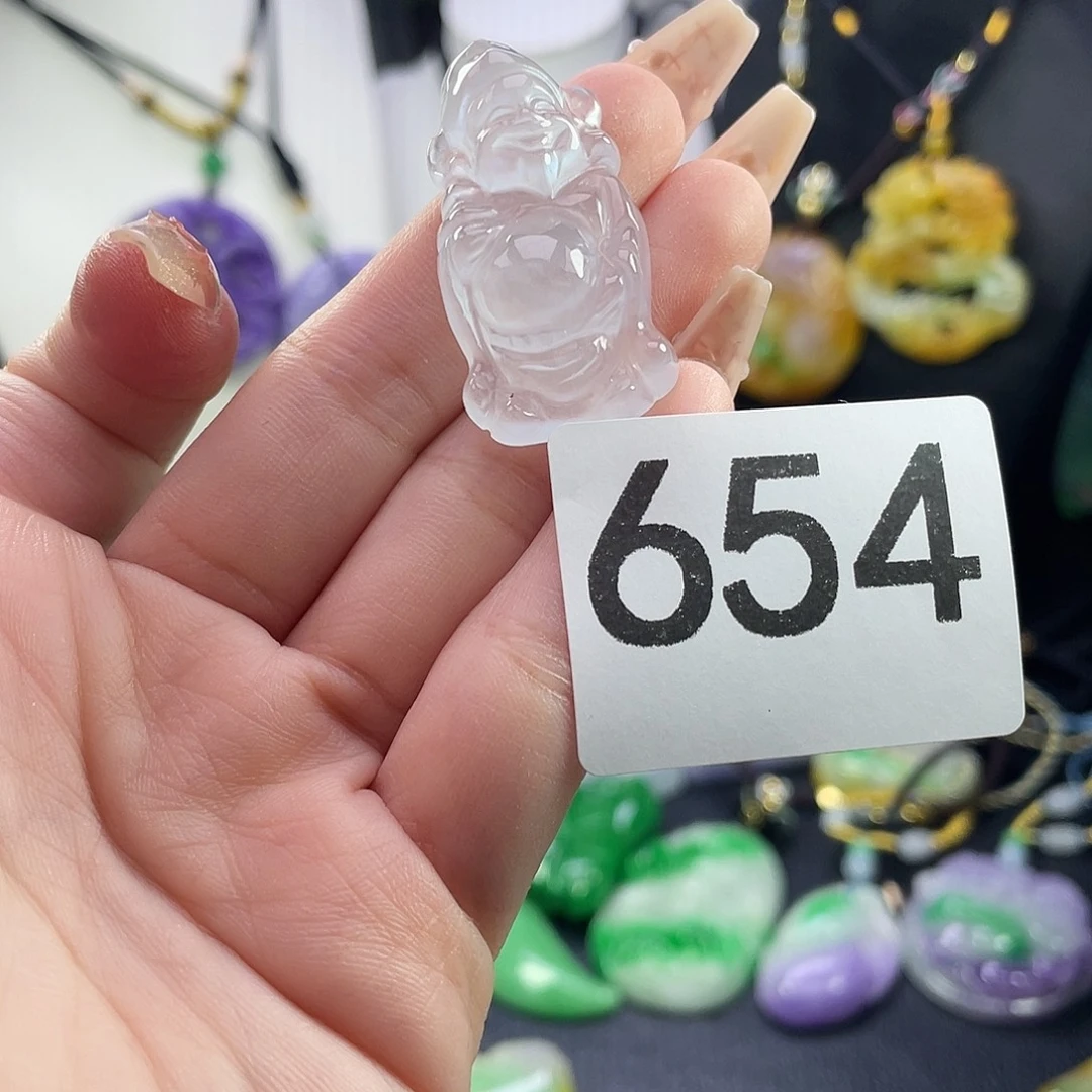 翡翠未镶嵌吊坠(赠链)