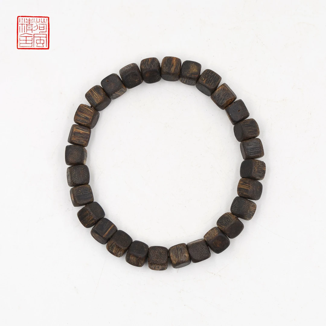 沉香【沉水】海南绿棋楠沉水约0.7方珠单圈手串 -CX180