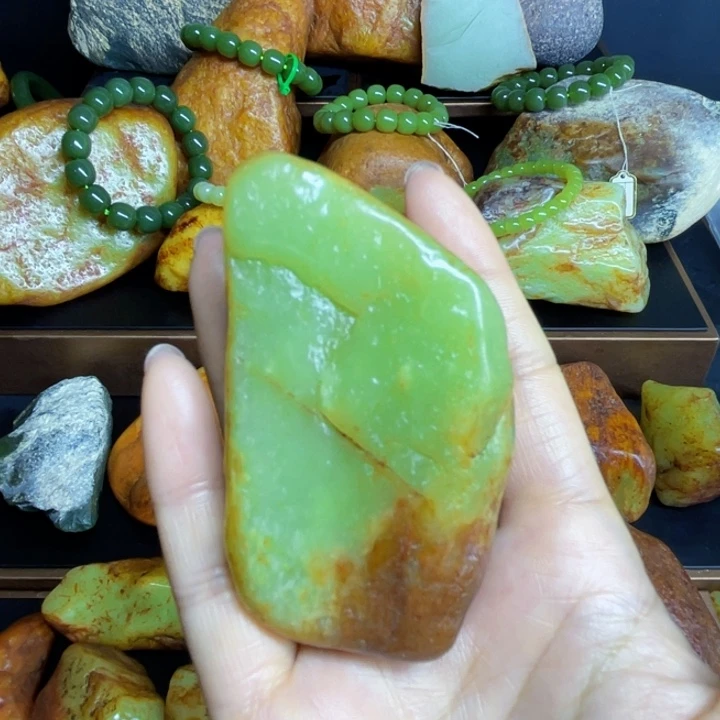 花***时和田玉未镶嵌手链