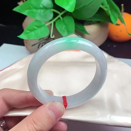 翡翠手镯未镶嵌正圈032