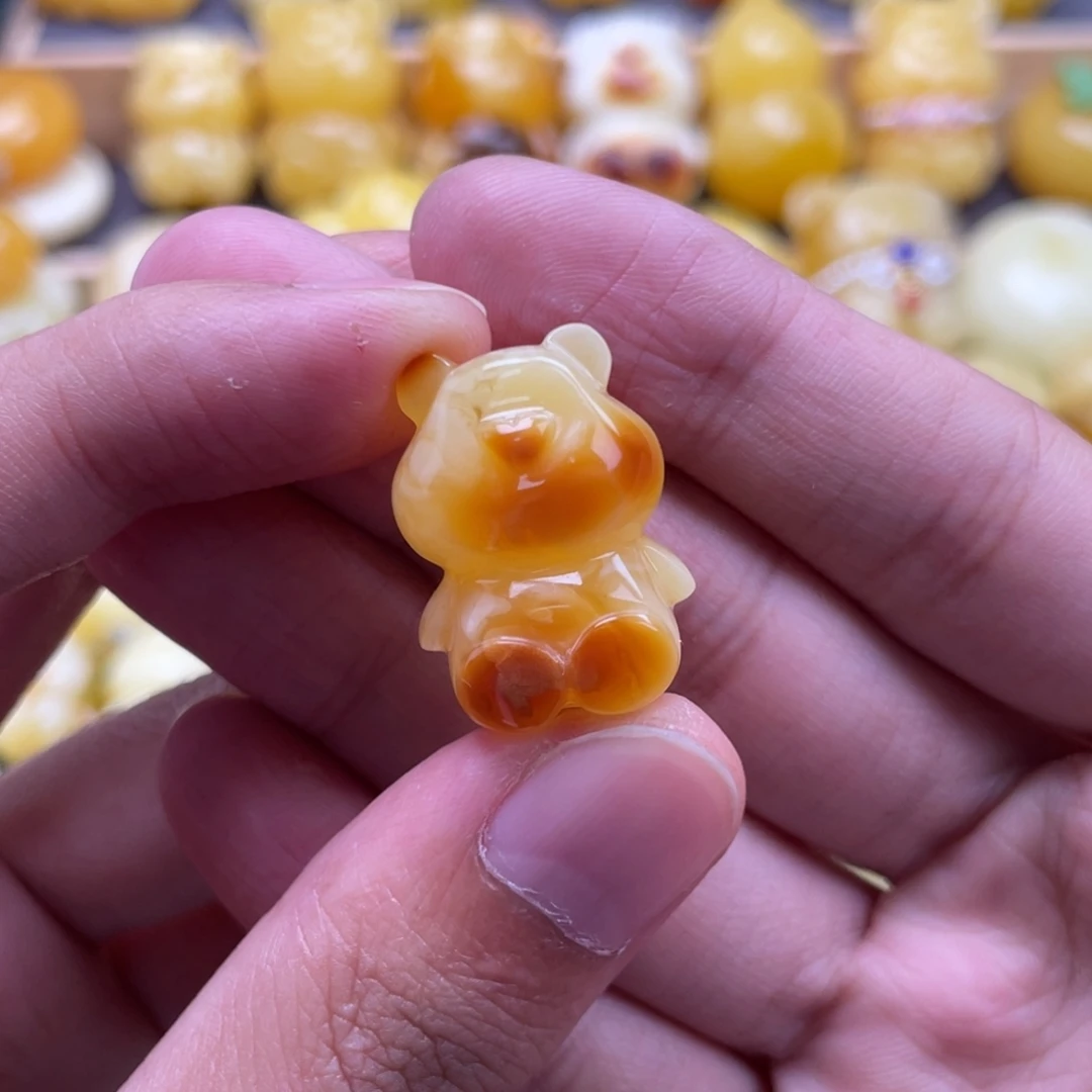 B***7琥珀未镶嵌裸石蜜蜡