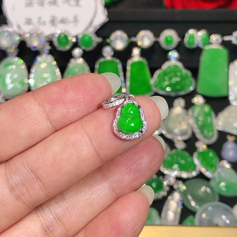 【闪购商品】颈饰未镶嵌翡翠