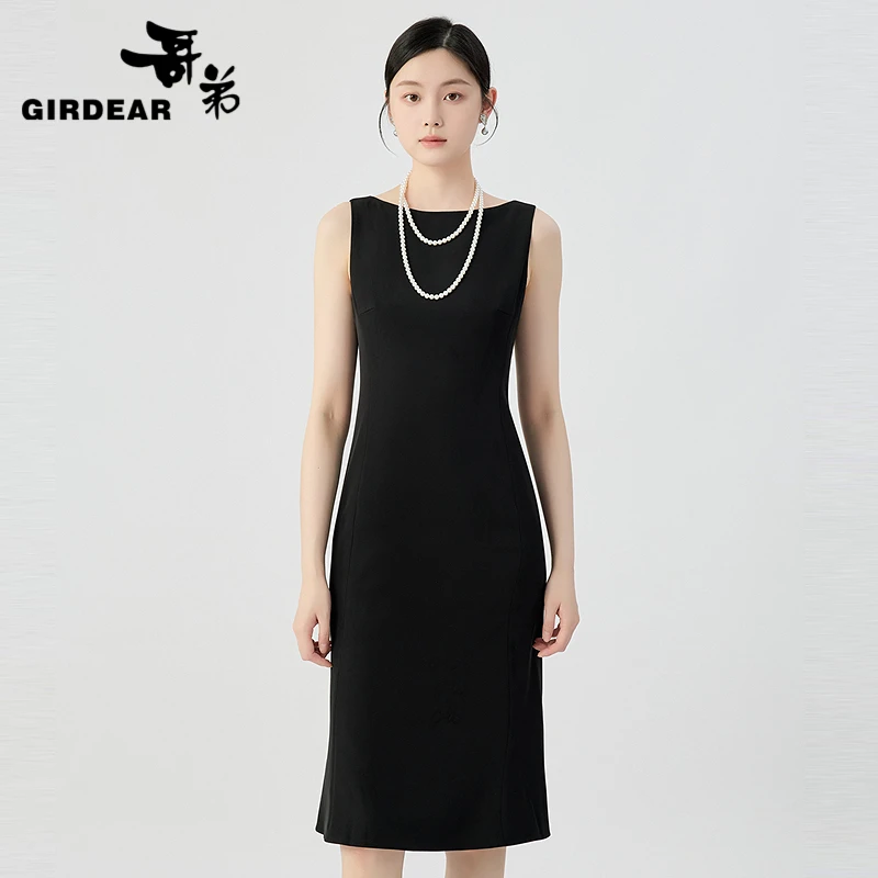 GIRDEAR/哥弟新款法式气质优雅中长款修身无袖白色连衣裙1500486