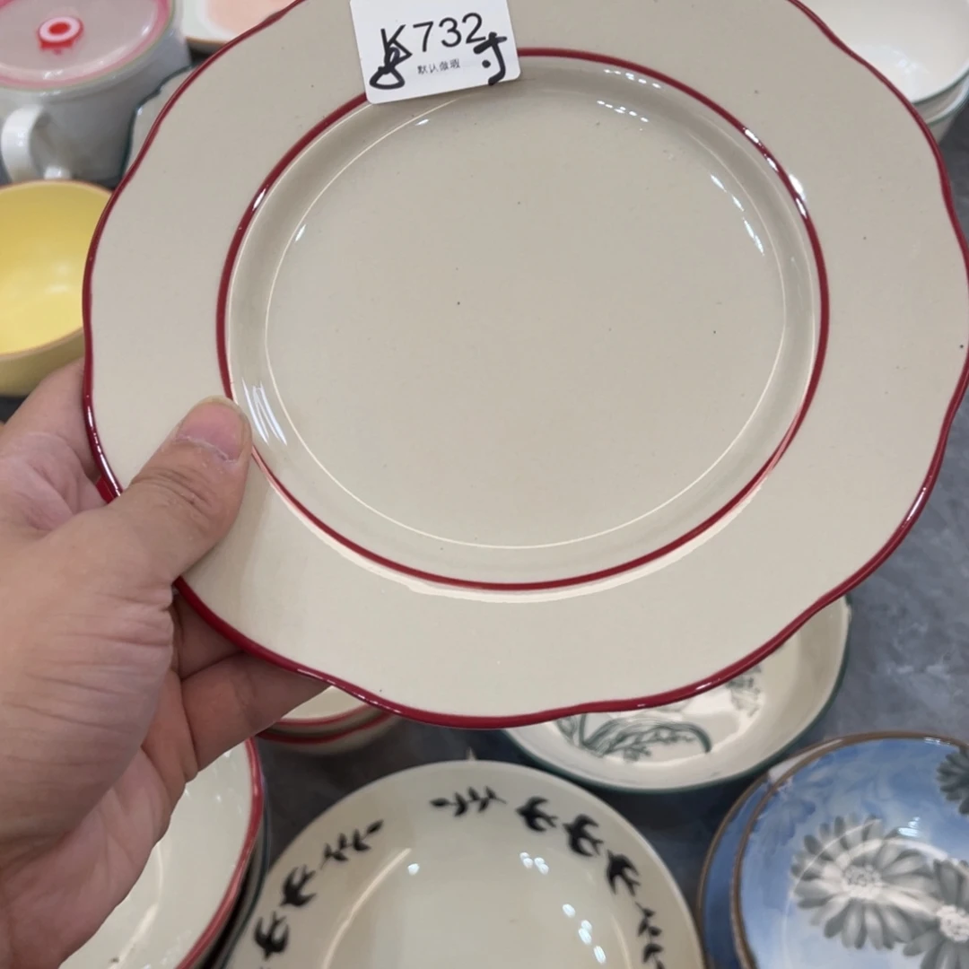 陶瓷微瑕餐具介意勿拍，满18飞！