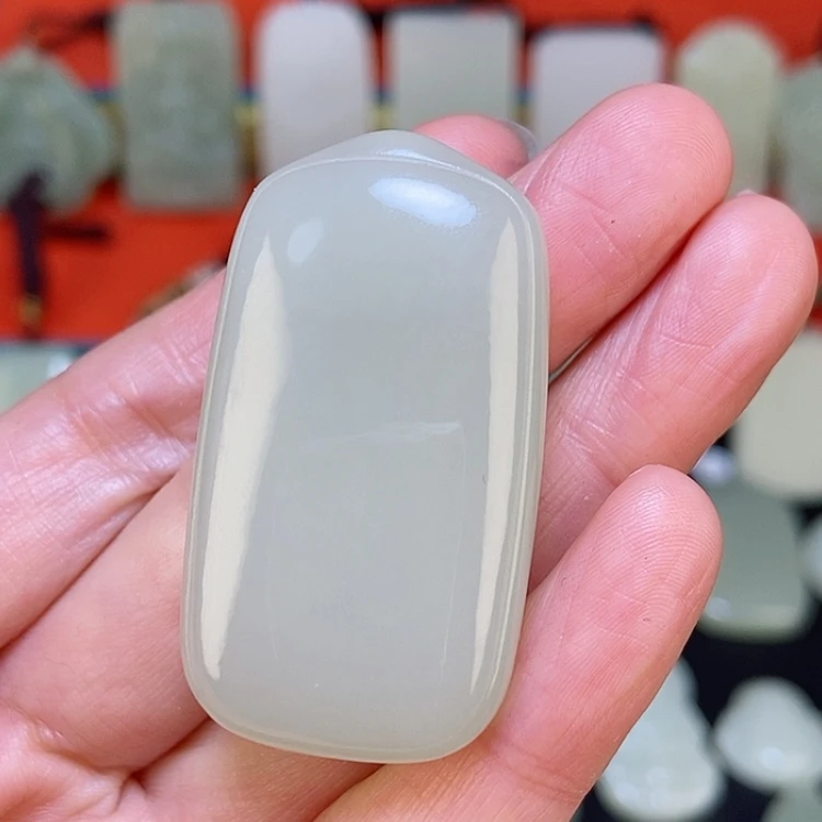 【闪购商品】颈饰未镶嵌和田玉