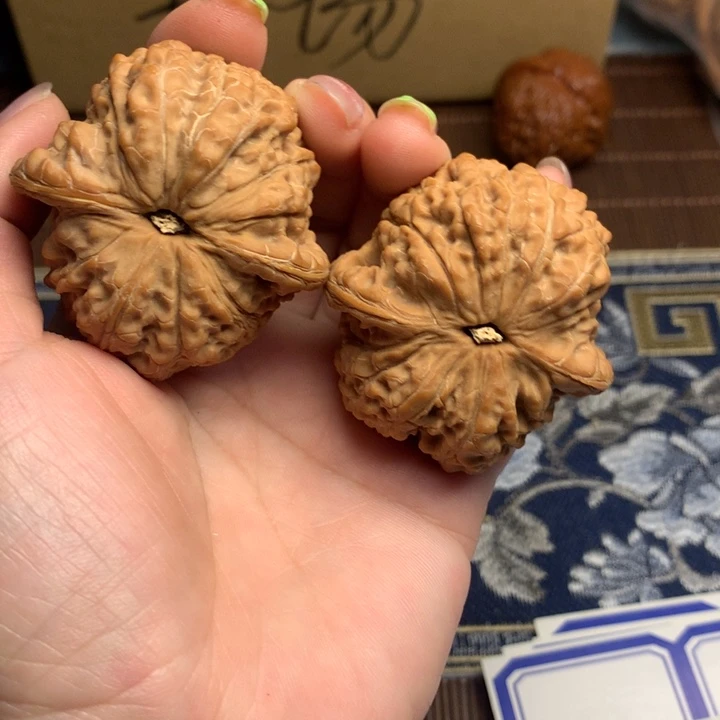 吊坠文玩核桃禅*血麒麟