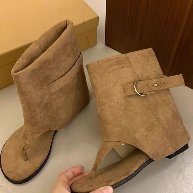 夹趾凉靴女内增高网红百搭2025新款夏季小仙女矮个子增高夹脚凉靴