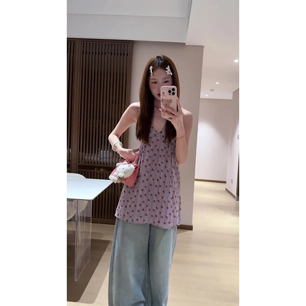 法式小清新紫色碎花无袖背心上衣中长款女夏季新款穿搭+裤子套装