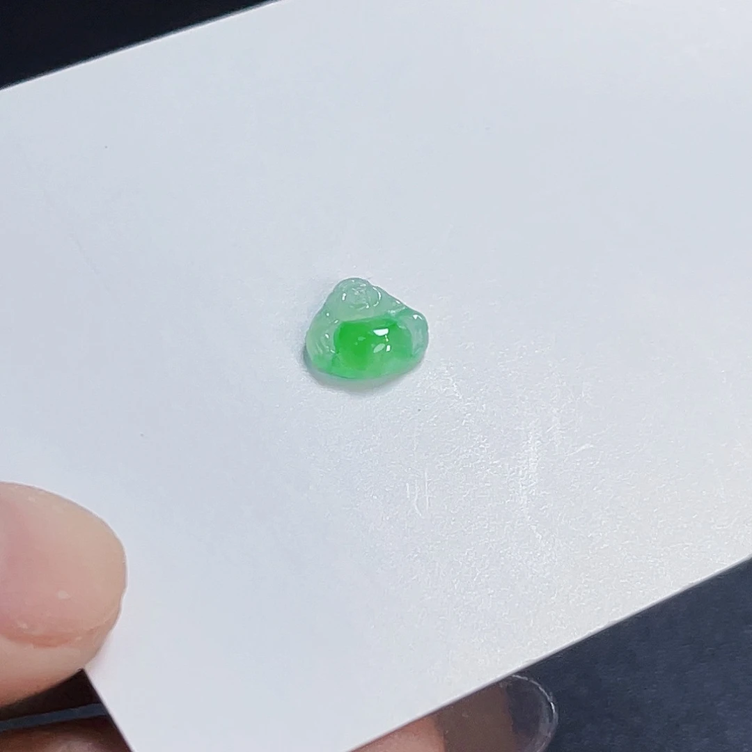裸石翡翠XG004冰阳绿小佛公