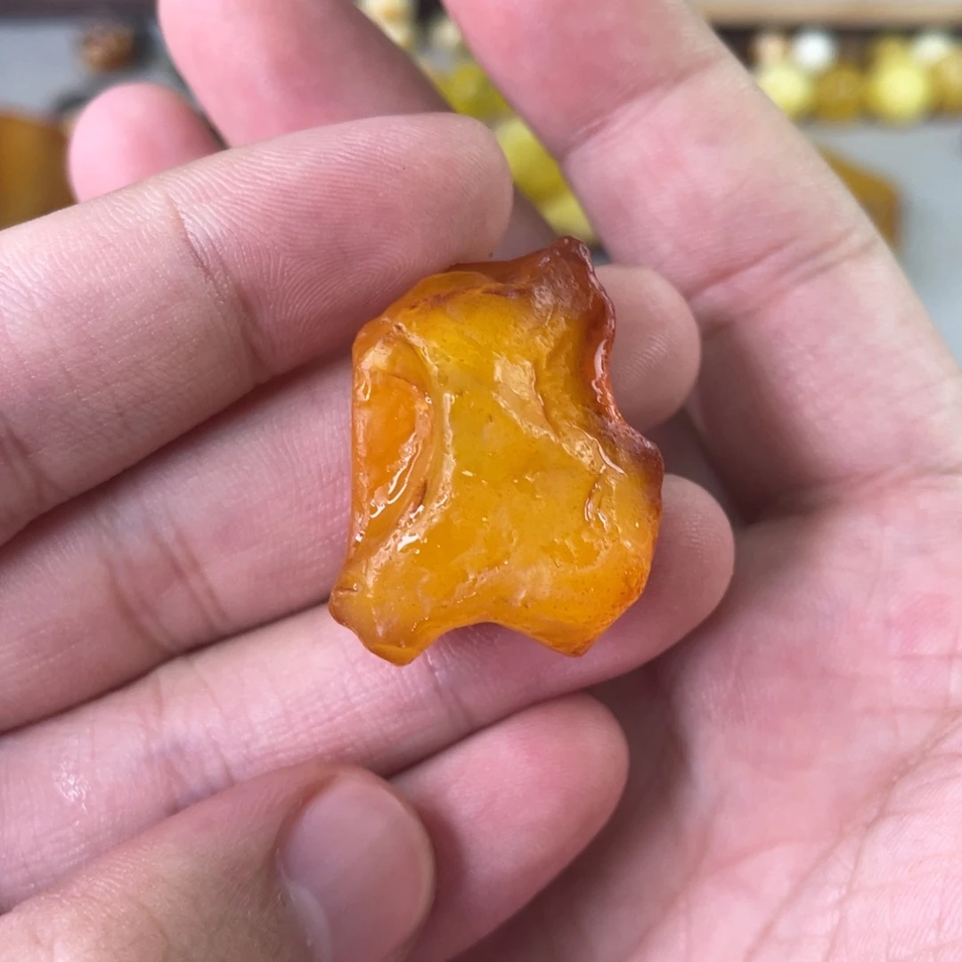 定制琥珀天然琥珀