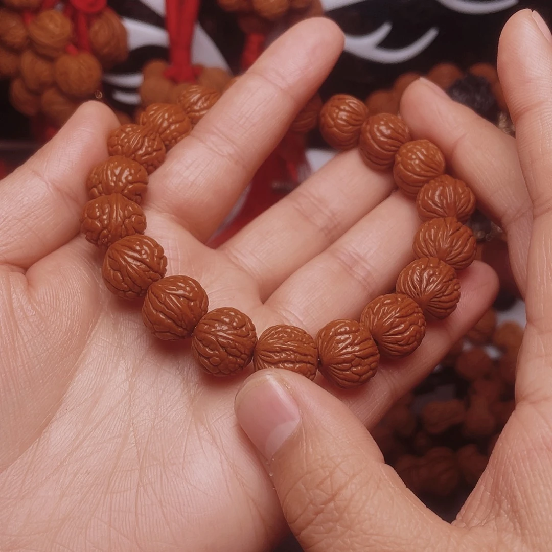 桃核吊坠龙纹桃枭