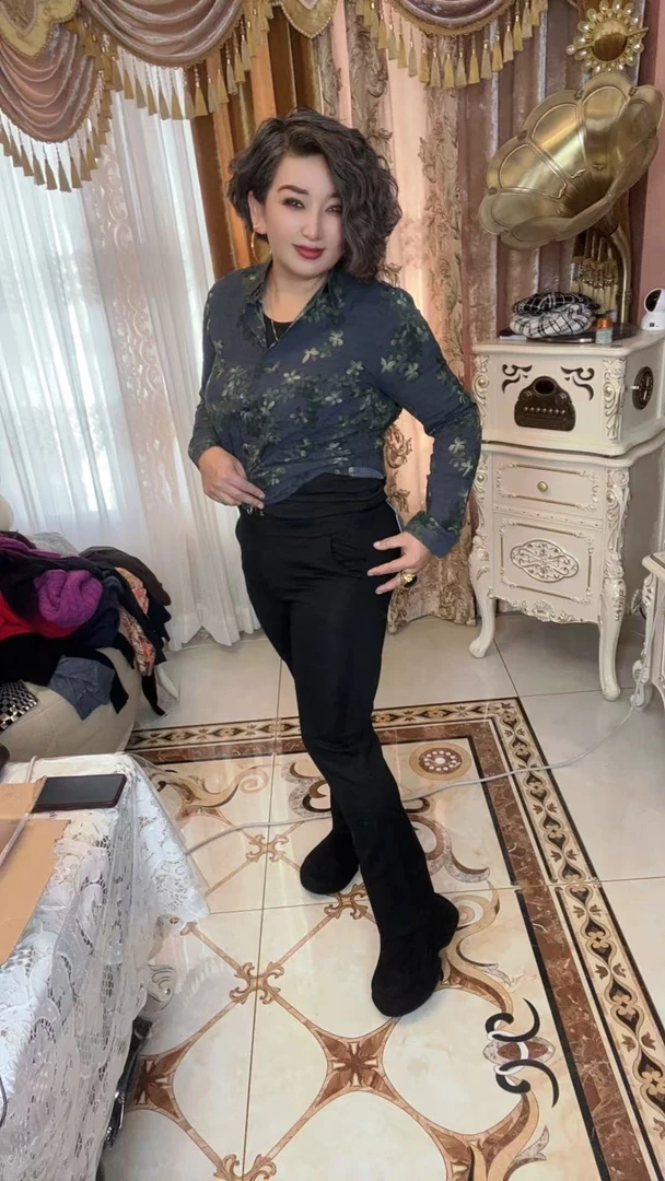 ئارزۇ يىڭىلىق رەخت ئىشتان 大版裤子