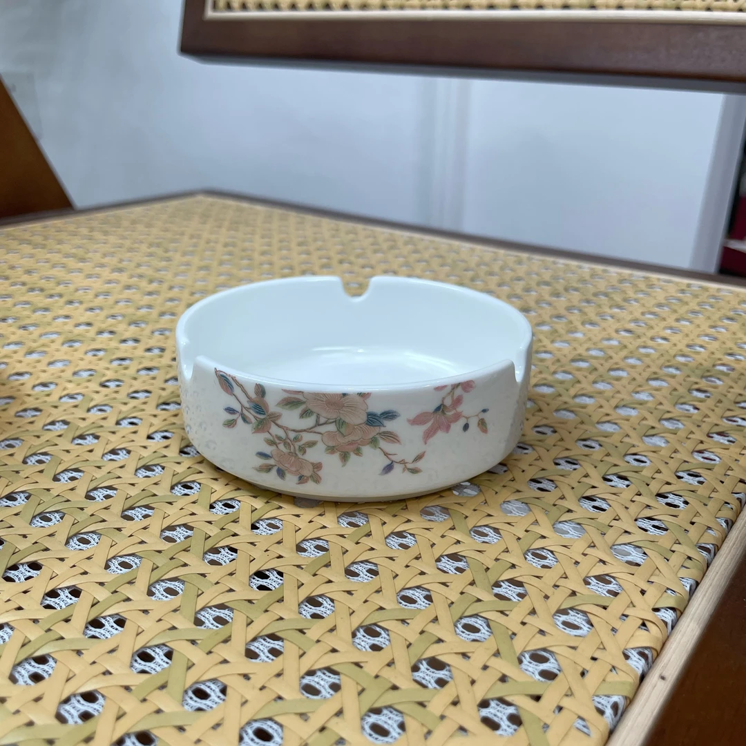 遇见查里 骨瓷花卉烟灰缸