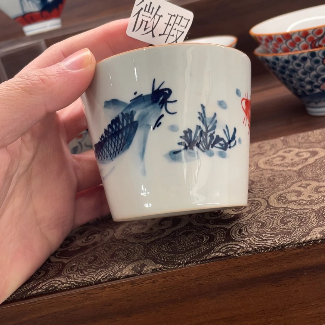 釉下手绘茶具微瑕