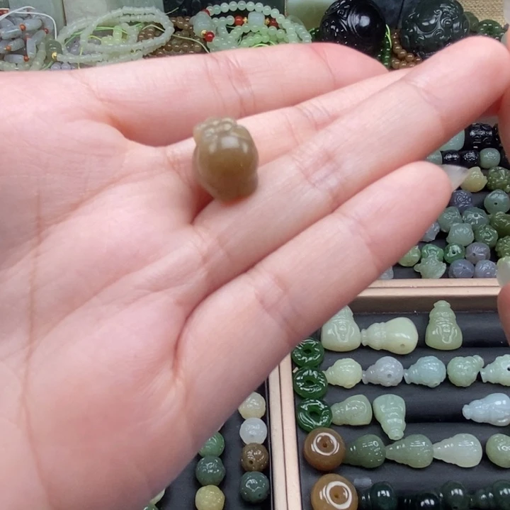 和田玉（糖玉）未镶嵌珠宝半成品