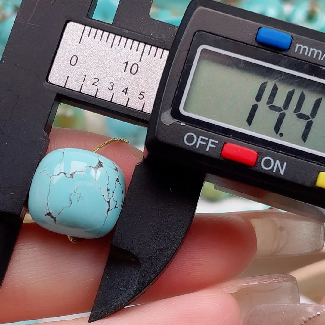 绿松石原矿未镶嵌