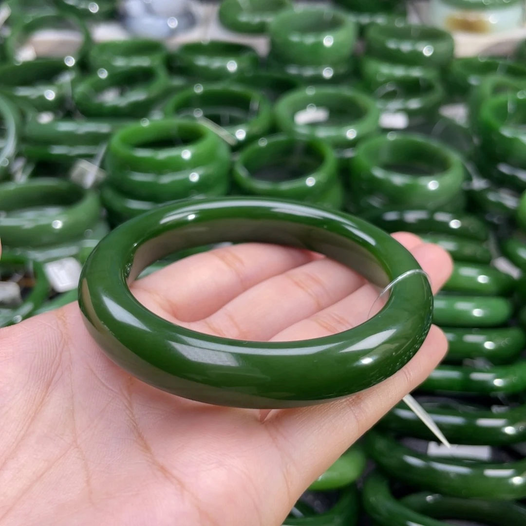 未镶嵌手镯和田玉（碧玉）