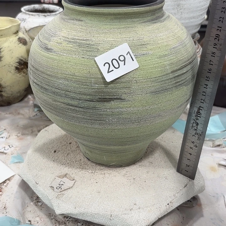 摆件高24，口11、无孔2091，瑕疵处理