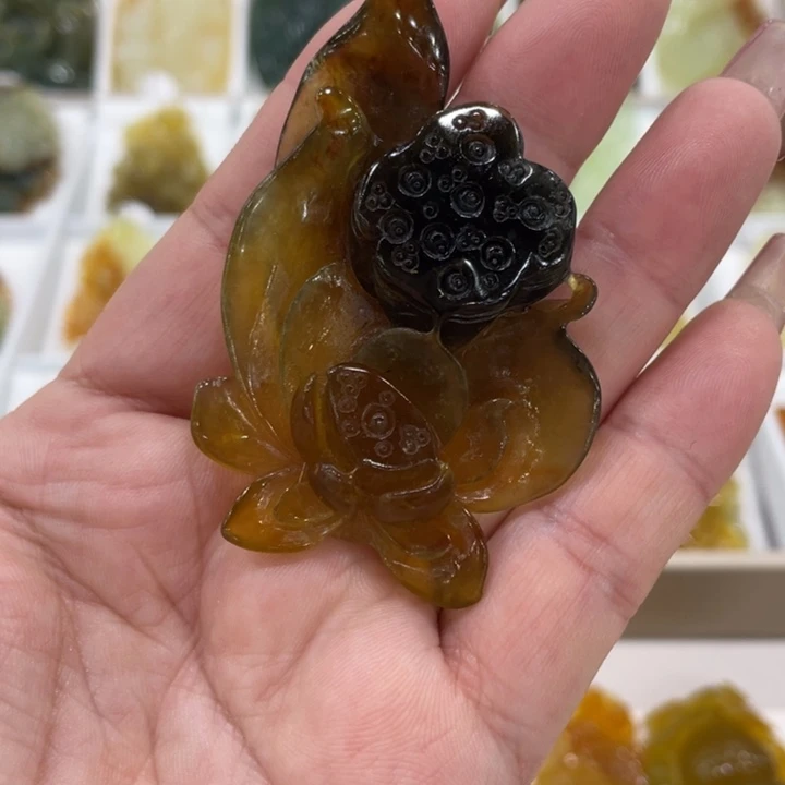 蛇纹石玉合金颈饰