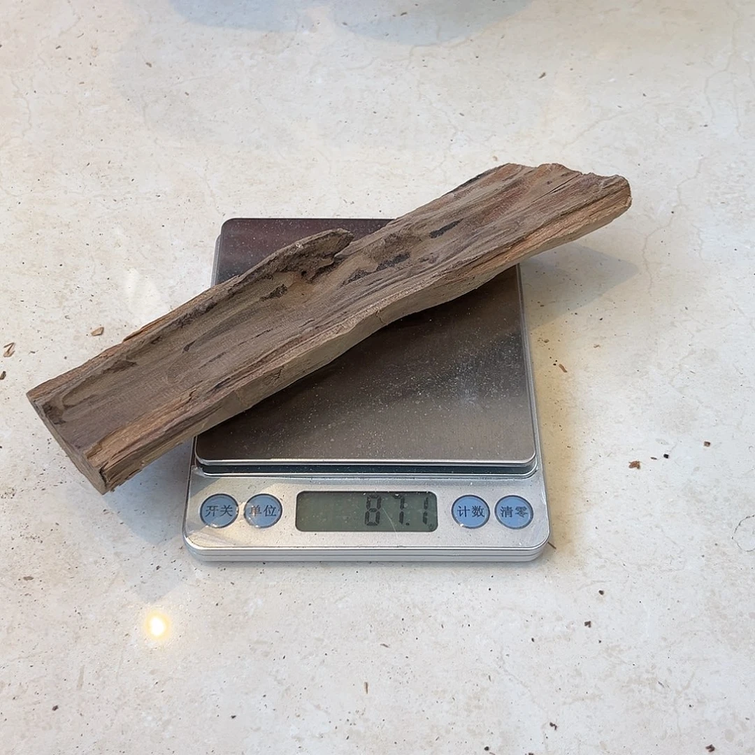 檀香木其他豆**姥老山檀香枯枝