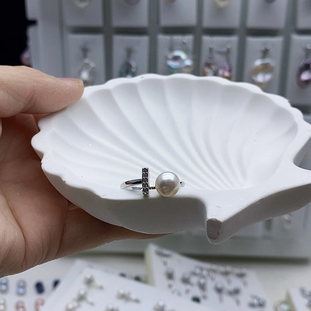 颈饰合金淡水珍珠