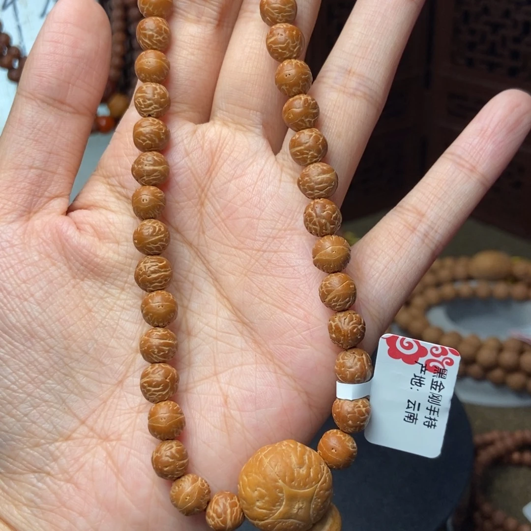 木***谦吊坠凤眼菩提黑金刚手持