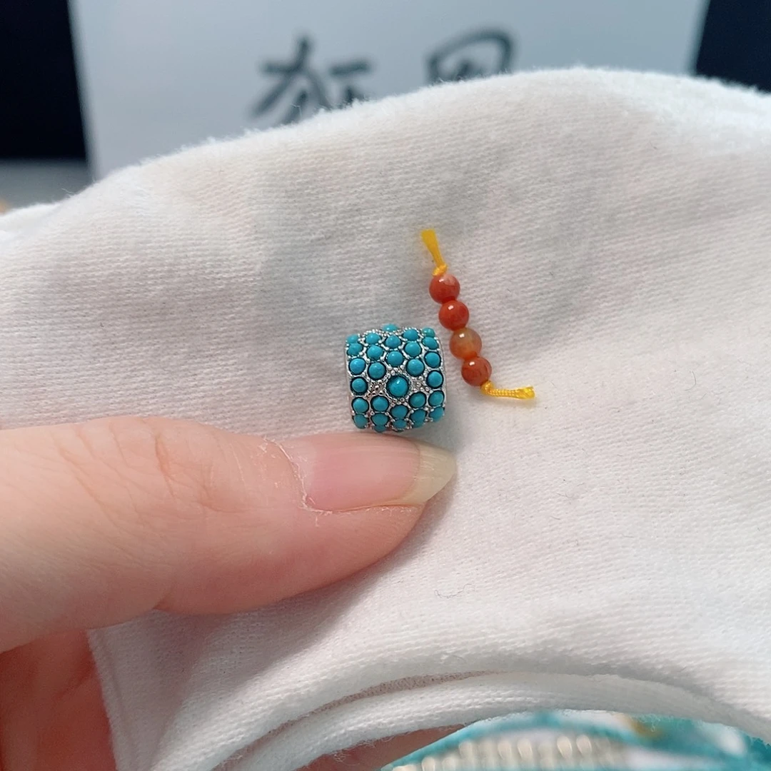 南红玛瑙未镶嵌珠宝奇石