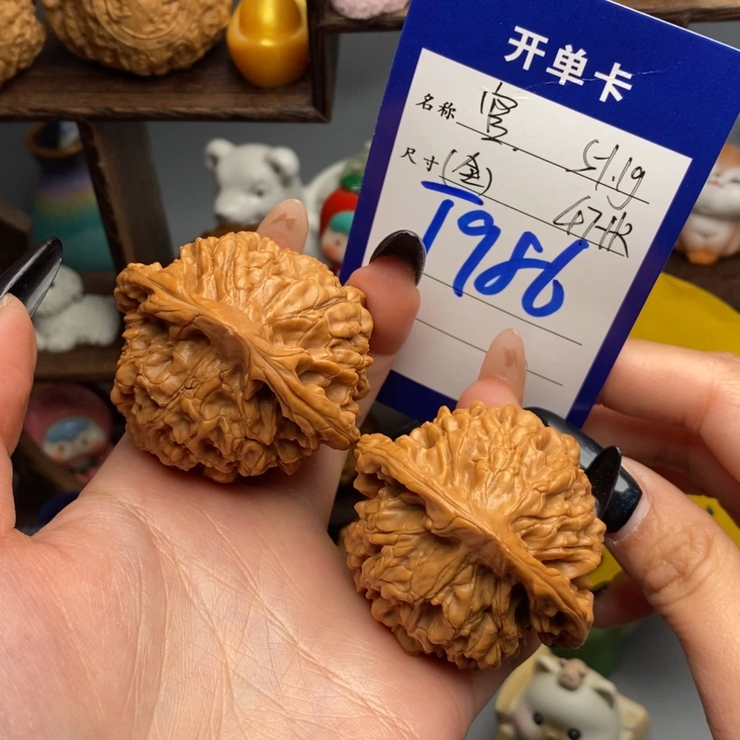 文玩核桃吊坠官帽