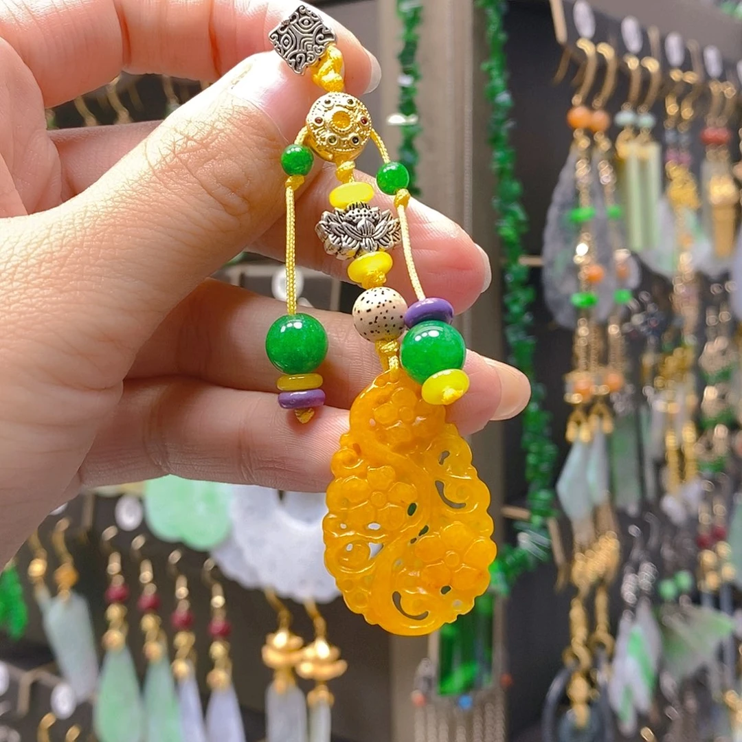未镶嵌翡翠耳饰翡翠
