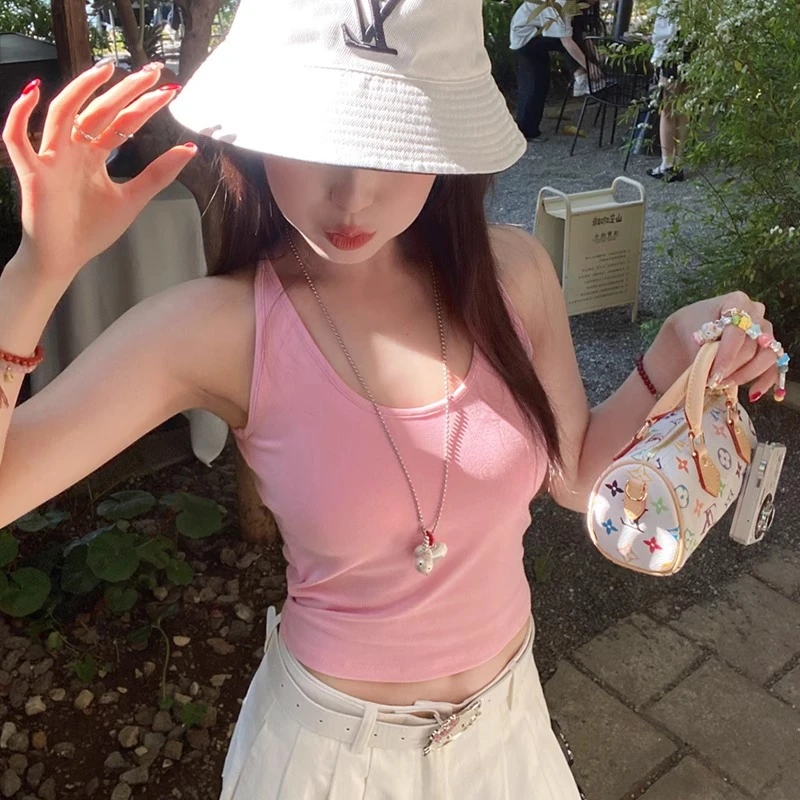 龙妹粉色挂脖吊带胸垫女内搭2025夏新款绝美背心打底外穿小上衣