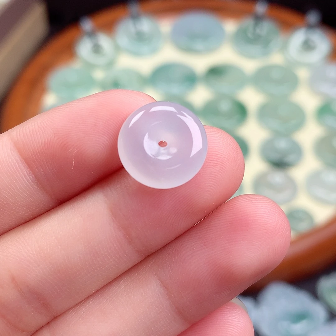 翡翠未镶嵌颈饰平安扣13.4×4.3