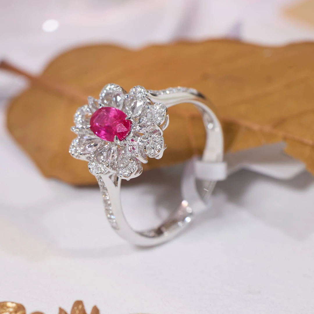 玉峰珠宝【安娜】红宝石戒指18K金【S2579】多样性发一