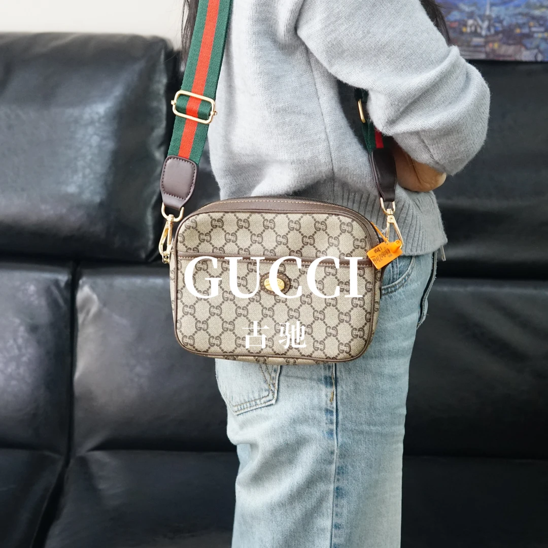 95新 GUCCI/古驰 老花斜挎包/NN08027066/7066