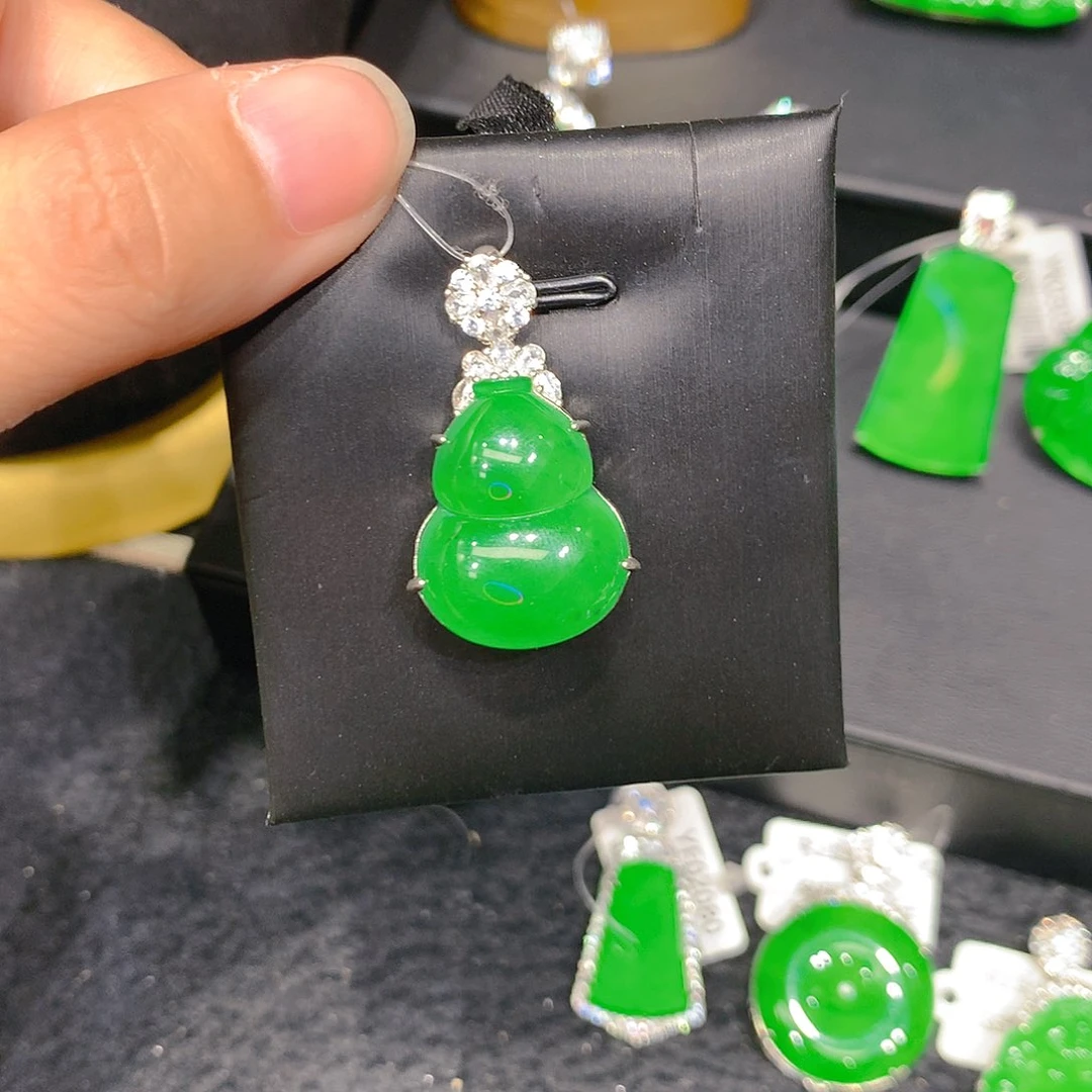 颈饰银S925镶嵌翡翠00004