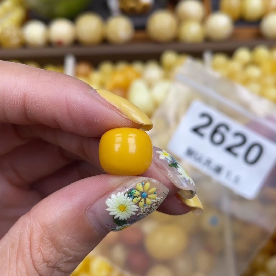 未镶嵌蜜蜡珠宝奇石划痕12.5