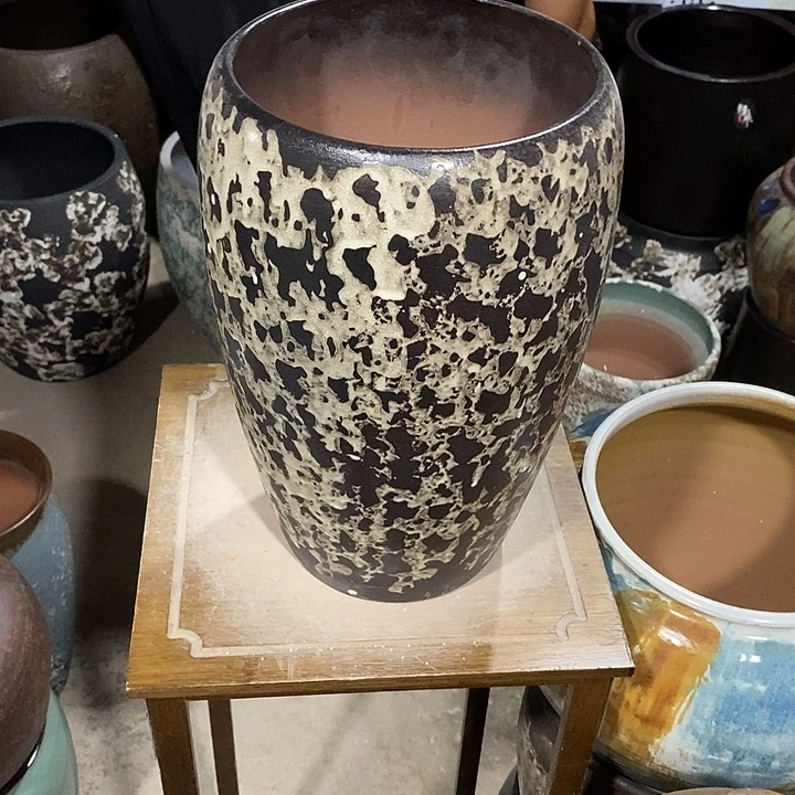 紫砂花盆口18高度33黑茶………