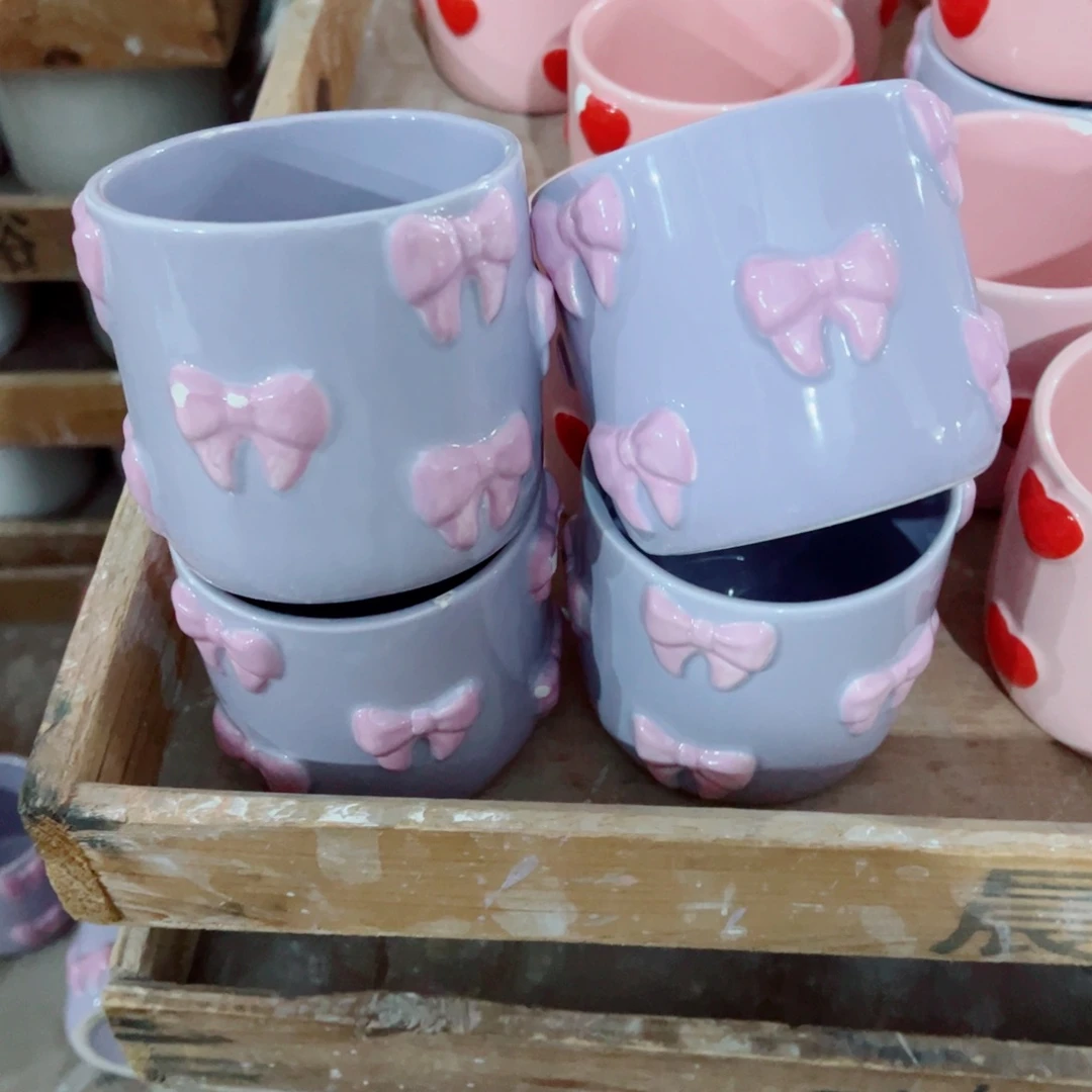 满10米包邮发货，默认打孔发货，不打孔联系客服备注。