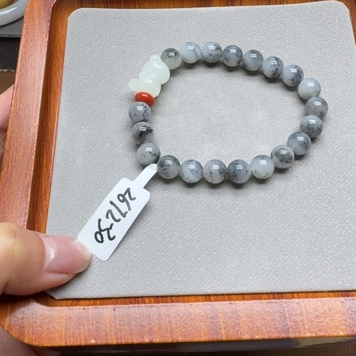 和田玉未镶嵌手串