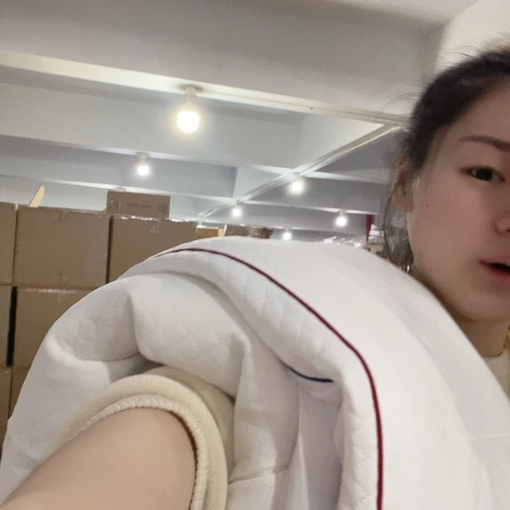 床垫。      27。