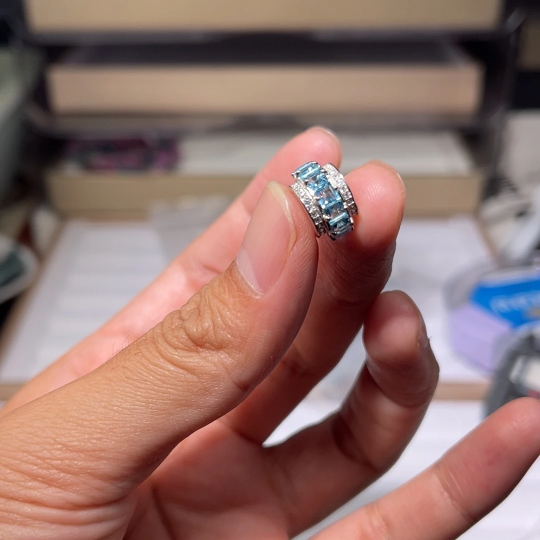 水晶手链未镶嵌托帕吊坠029