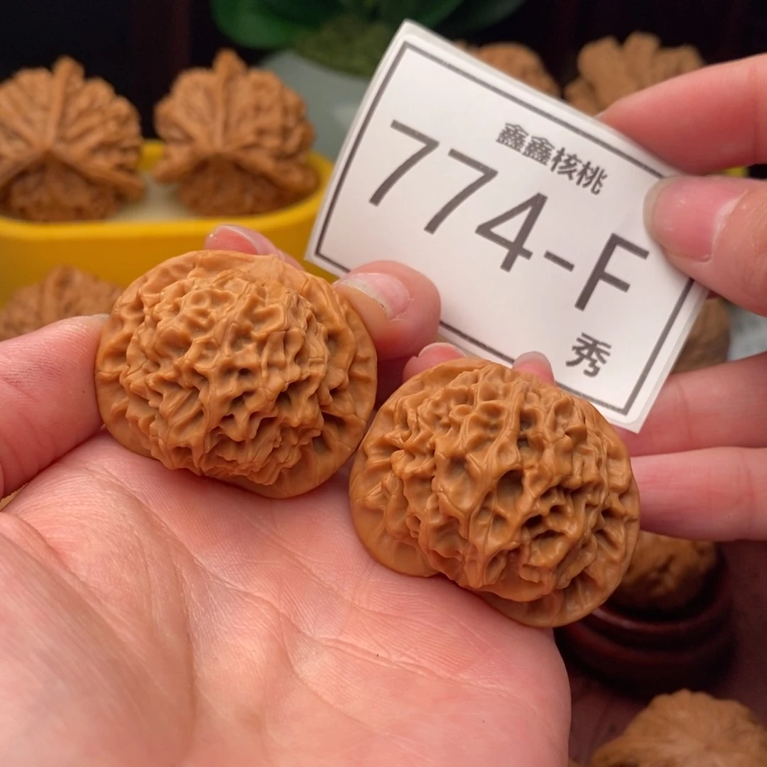 文玩核桃把件秦闷37