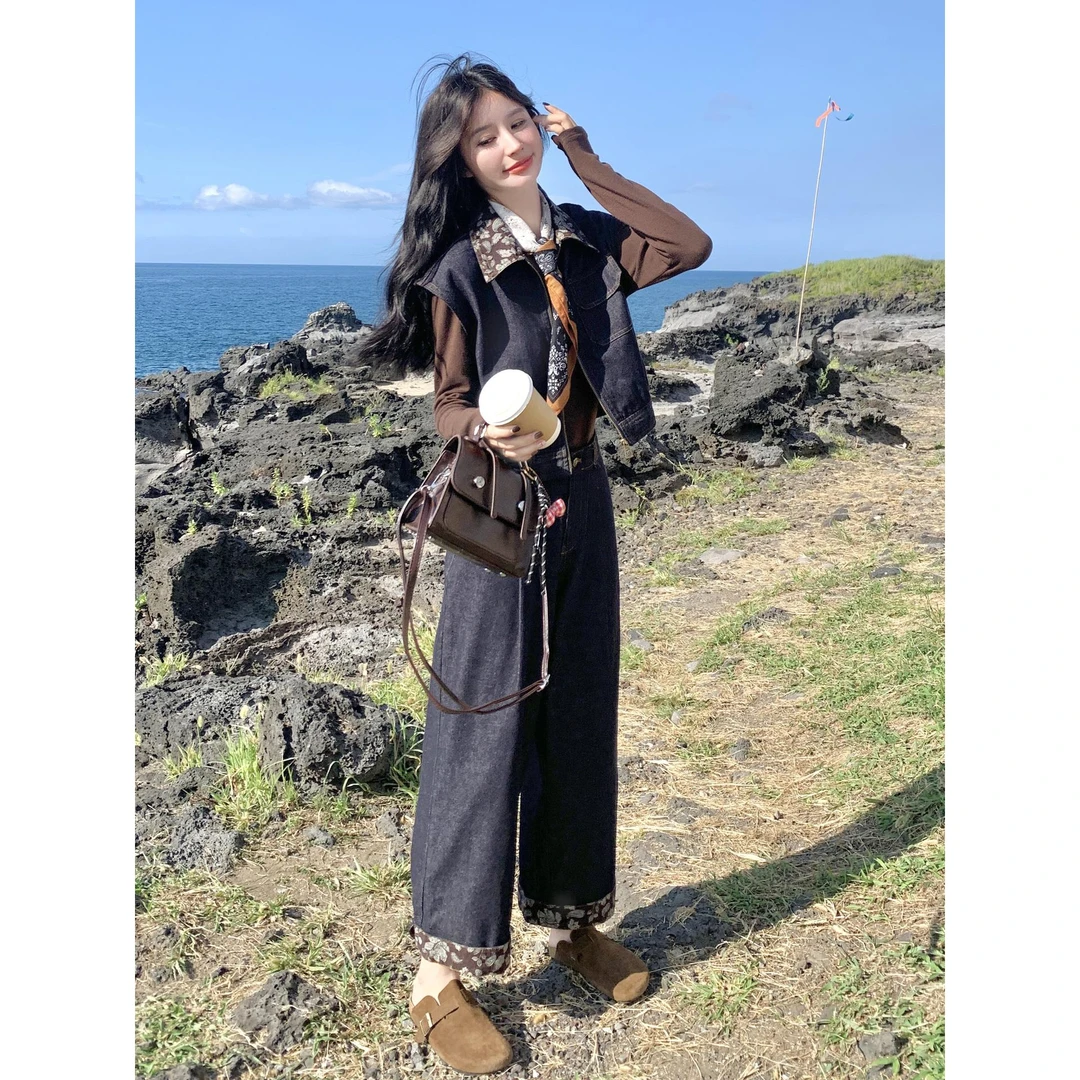 韩范一整套盐系气质牛仔套装女2025秋季新款马甲T恤阔腿裤三件套