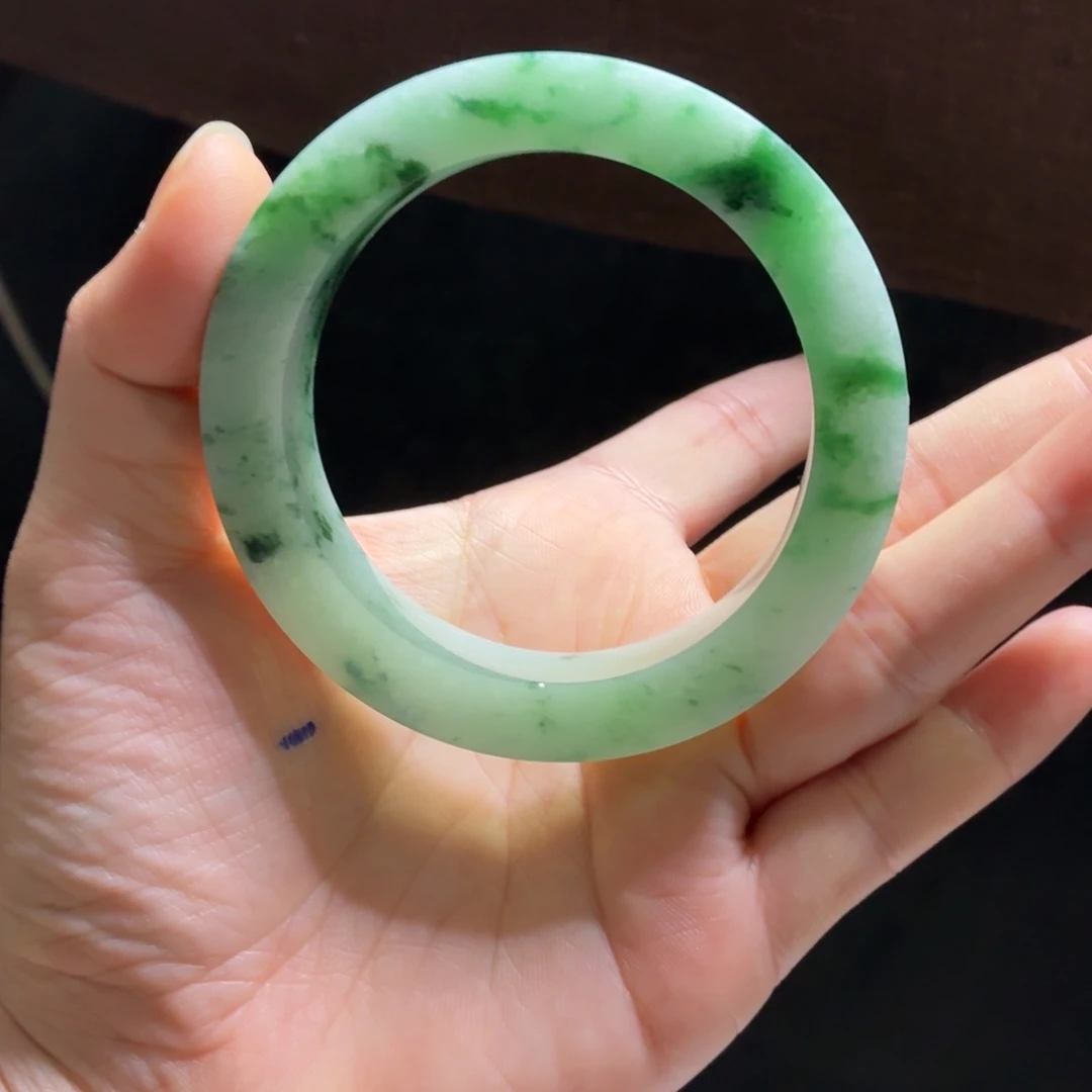 远***吗定制翡翠未镶嵌翡翠