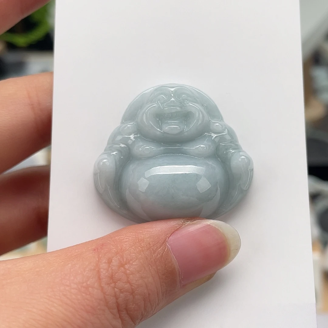 翡翠未镶嵌颈饰佛公