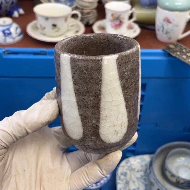 他家瓷器真美…开播了