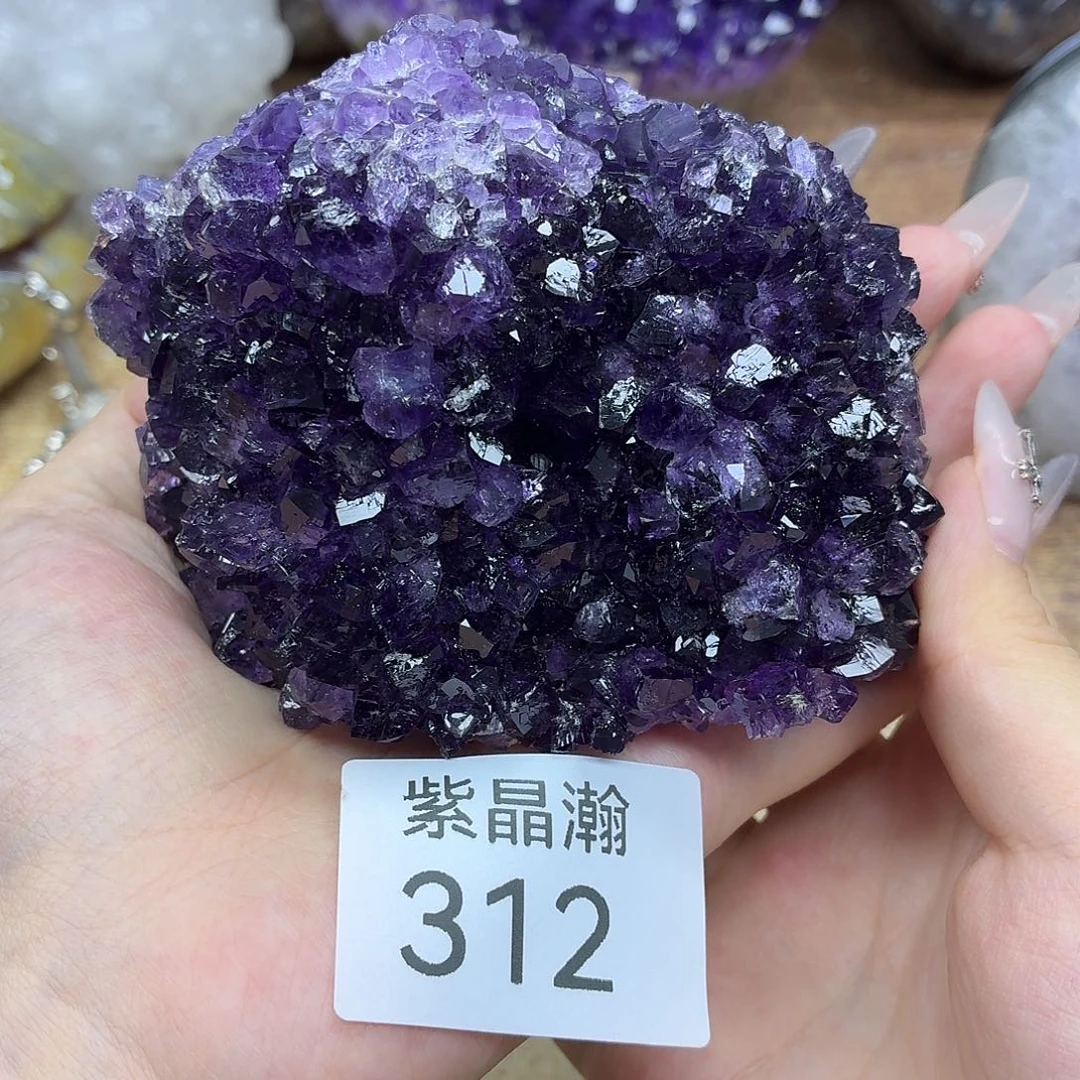 水晶大型摆件（非配饰）未镶嵌