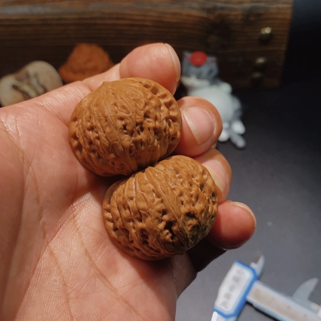 文玩核桃把件铁锤A608