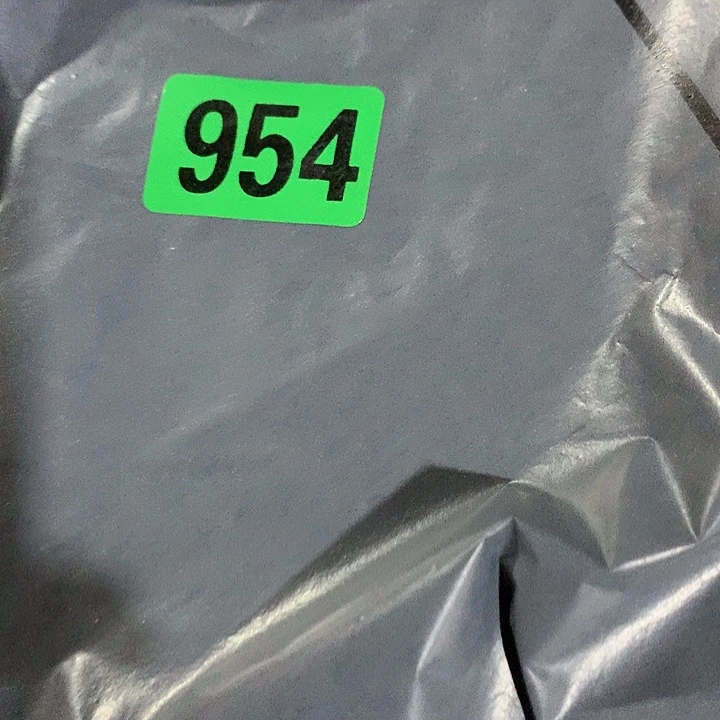 亚***小手工艺品琉璃民俗文化研究中心